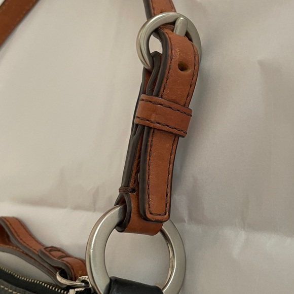 Coach Black Leather Chelsea Pebble Shoulder Bag - Picture 2 of 6